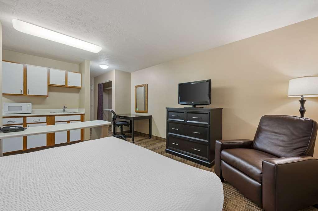 Suburban Studios Louisville East Phòng bức ảnh